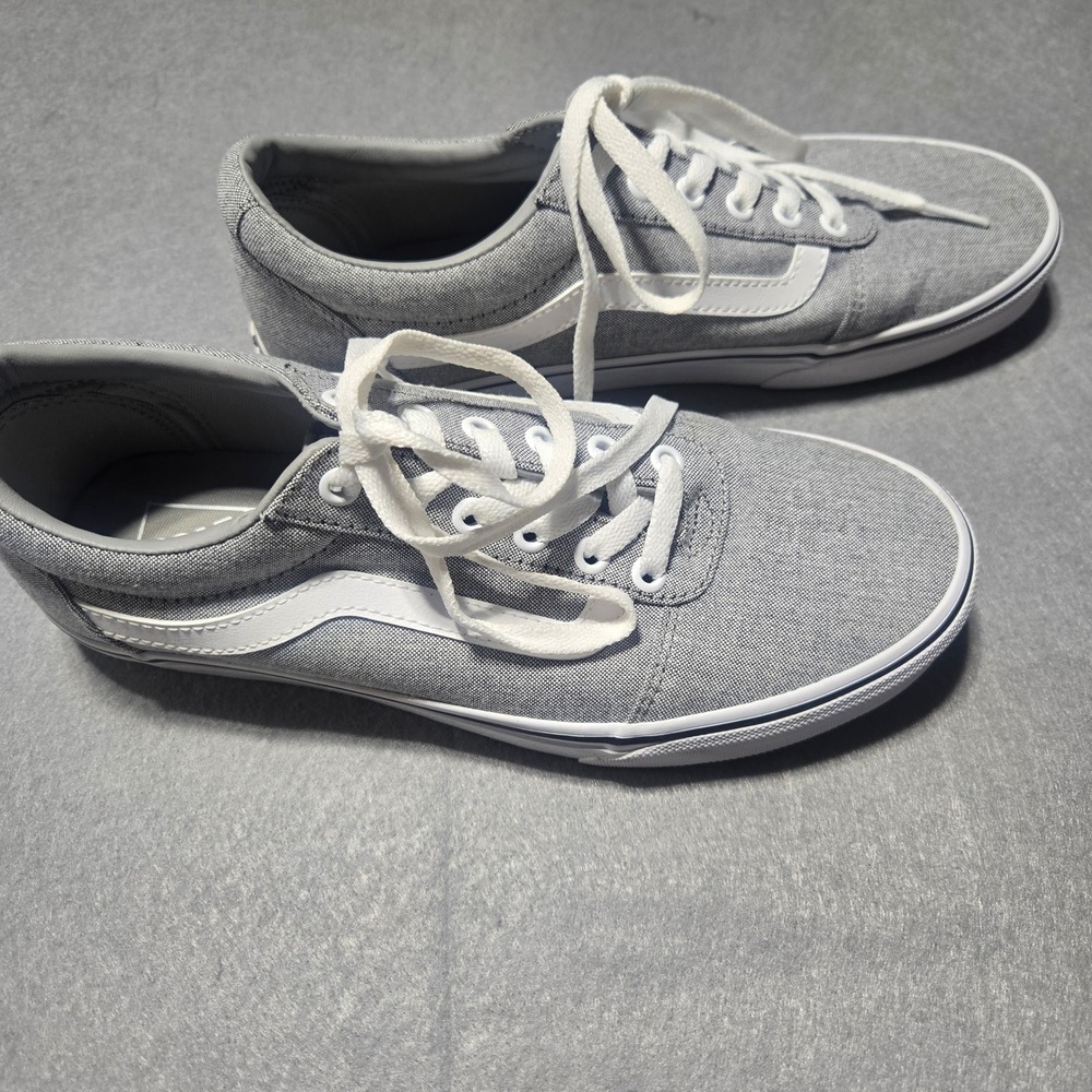 Vans Ward Low‎ Top Gray Chambray Canvas Skate Sneakers Womens 9 500714